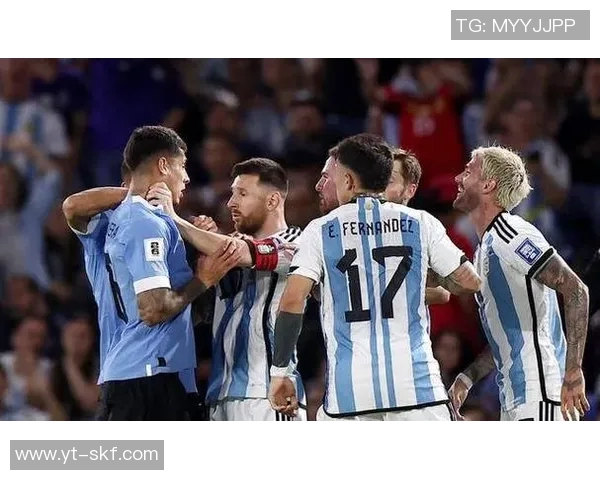 足球明星全名解析:从梅西到C罗探寻全球球坛巨星的成长与传奇 足球明星全名解析:从梅西到C罗探寻全球球坛巨星的成长与传奇